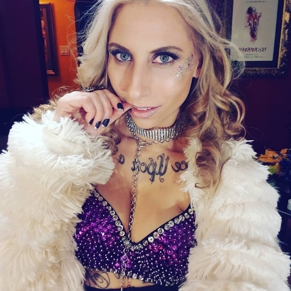 Everything I can that we don't wear or use anymore. - Picture 7 of 7